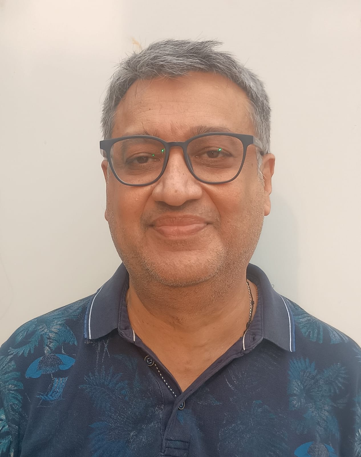 Mannu Kapoor, Director, Y Group International