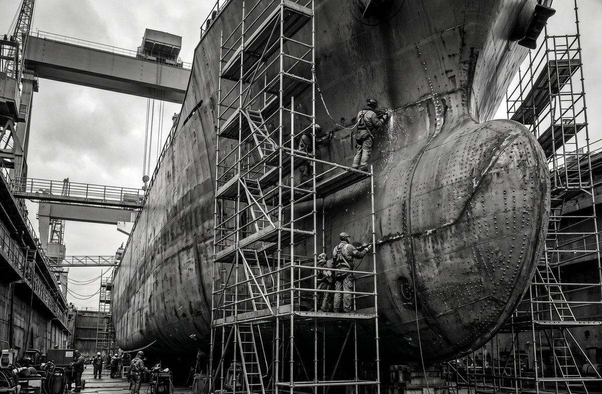 Ship Hull Scaffolding